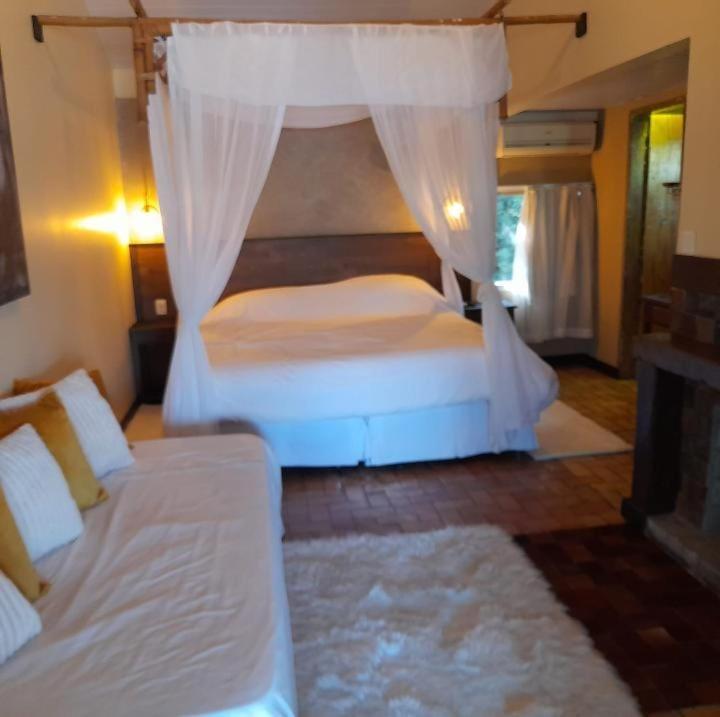 Ilha Do Papagaio - Pousada Exclusiva Hotel Palhoca Ngoại thất bức ảnh